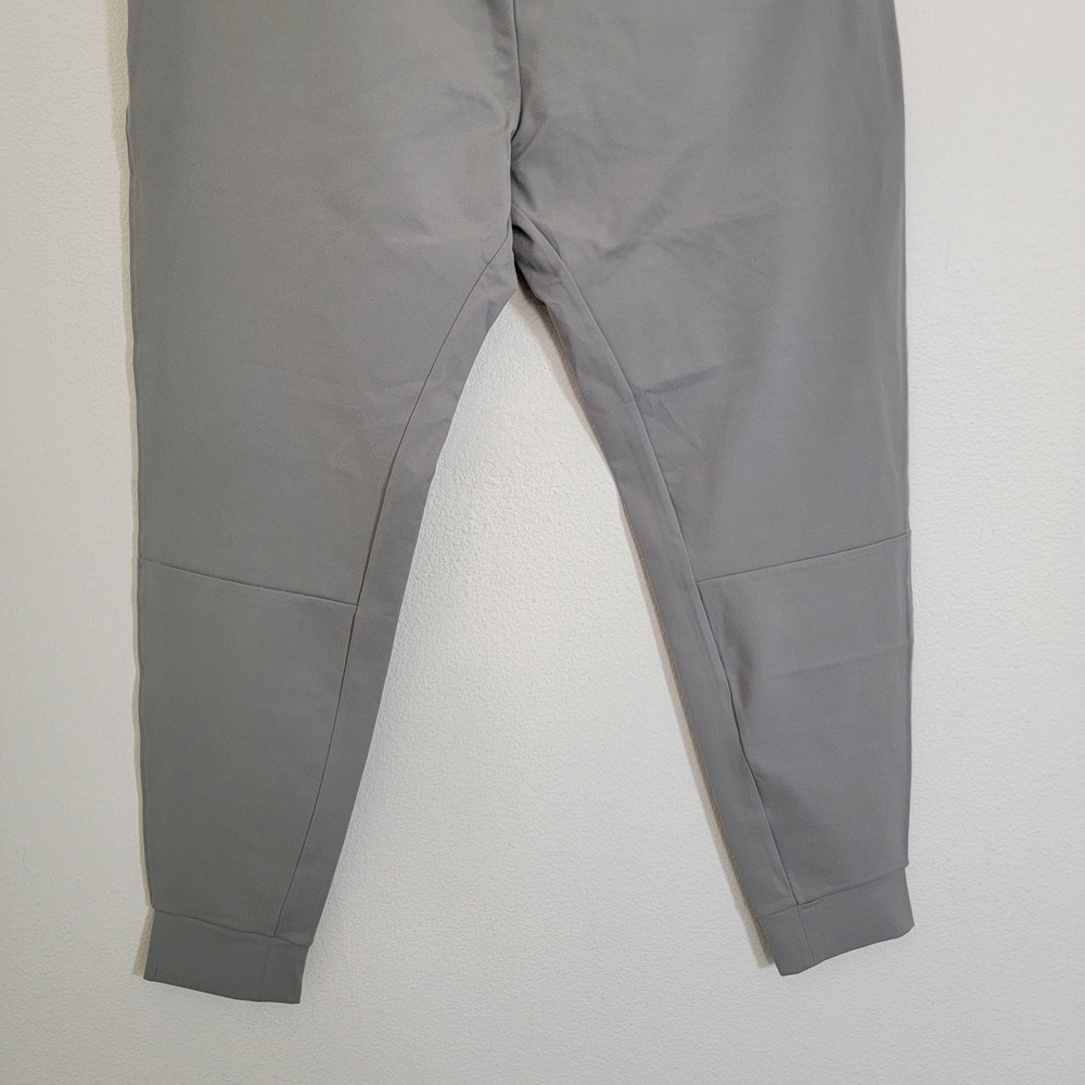 Public Rec Men Grey Athletic Performance Jogger Pant Slim Fit Pockets 30x30 EUC - Picture 12 of 15